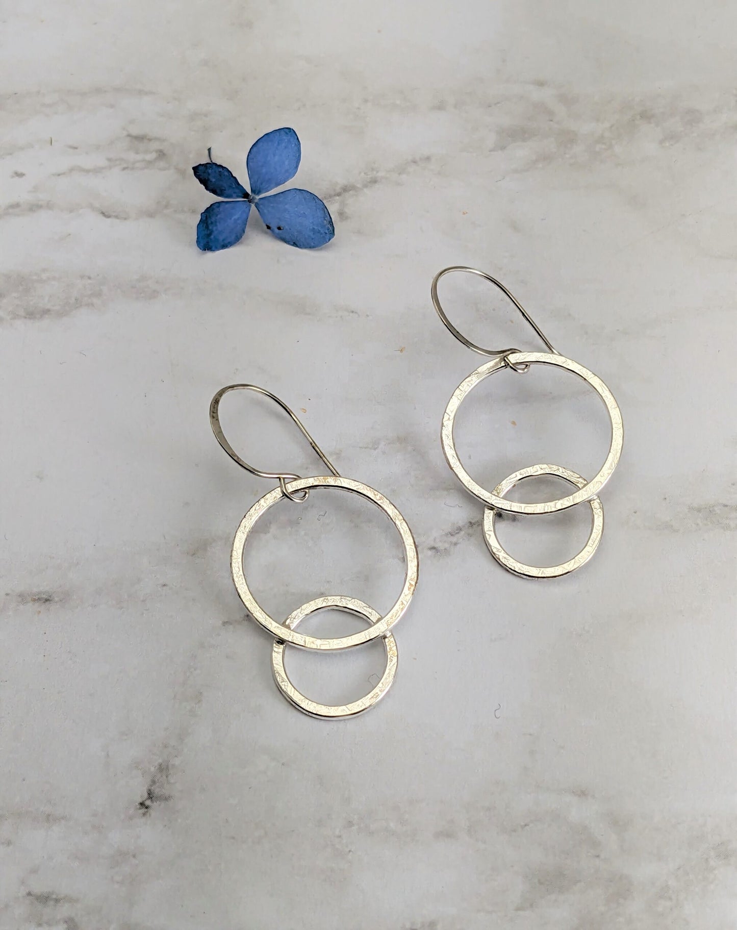 Circle Earrings Med Sm