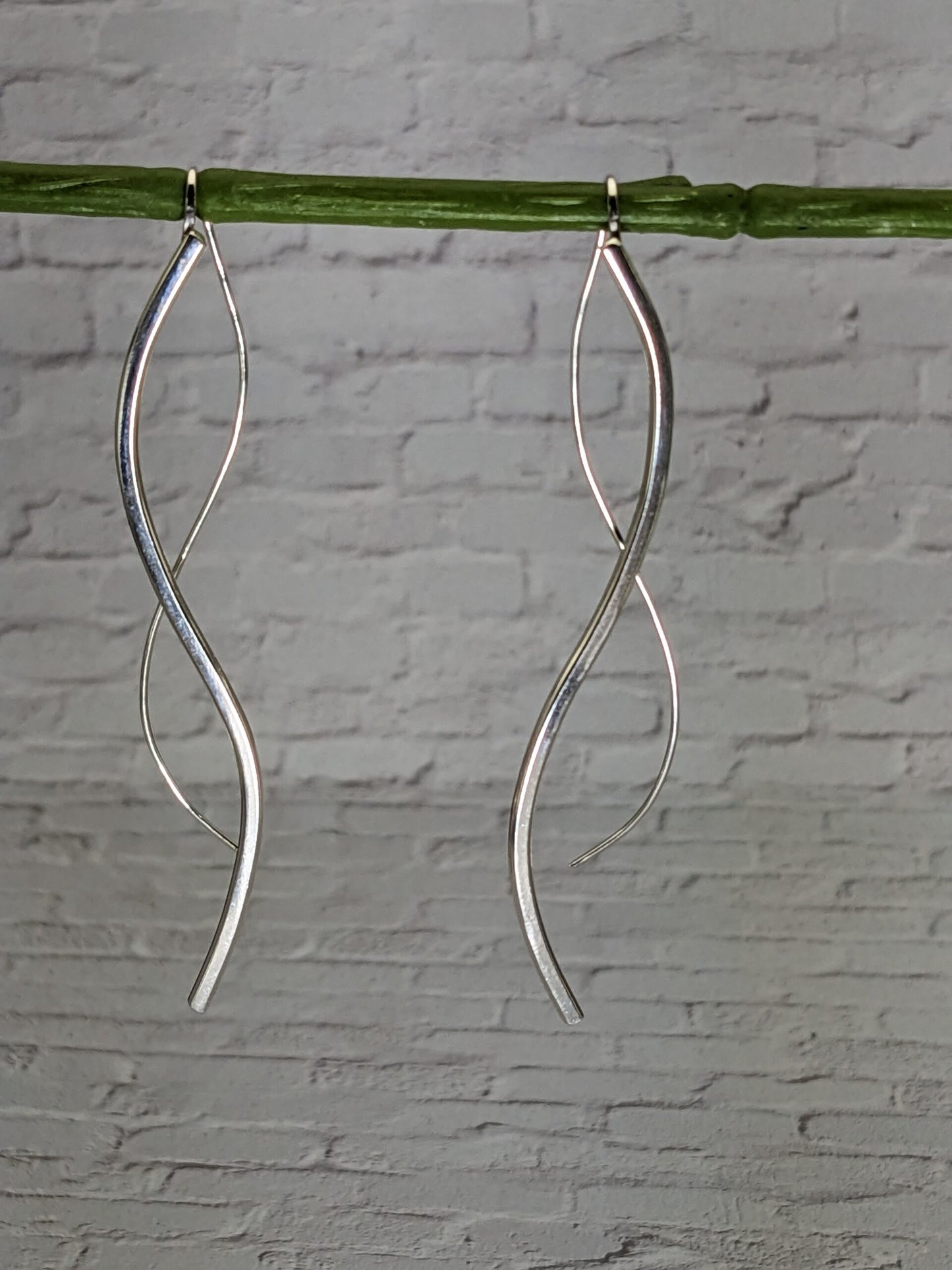 Sway in the Wind Earrings