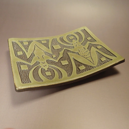 Cricket Design Small Server