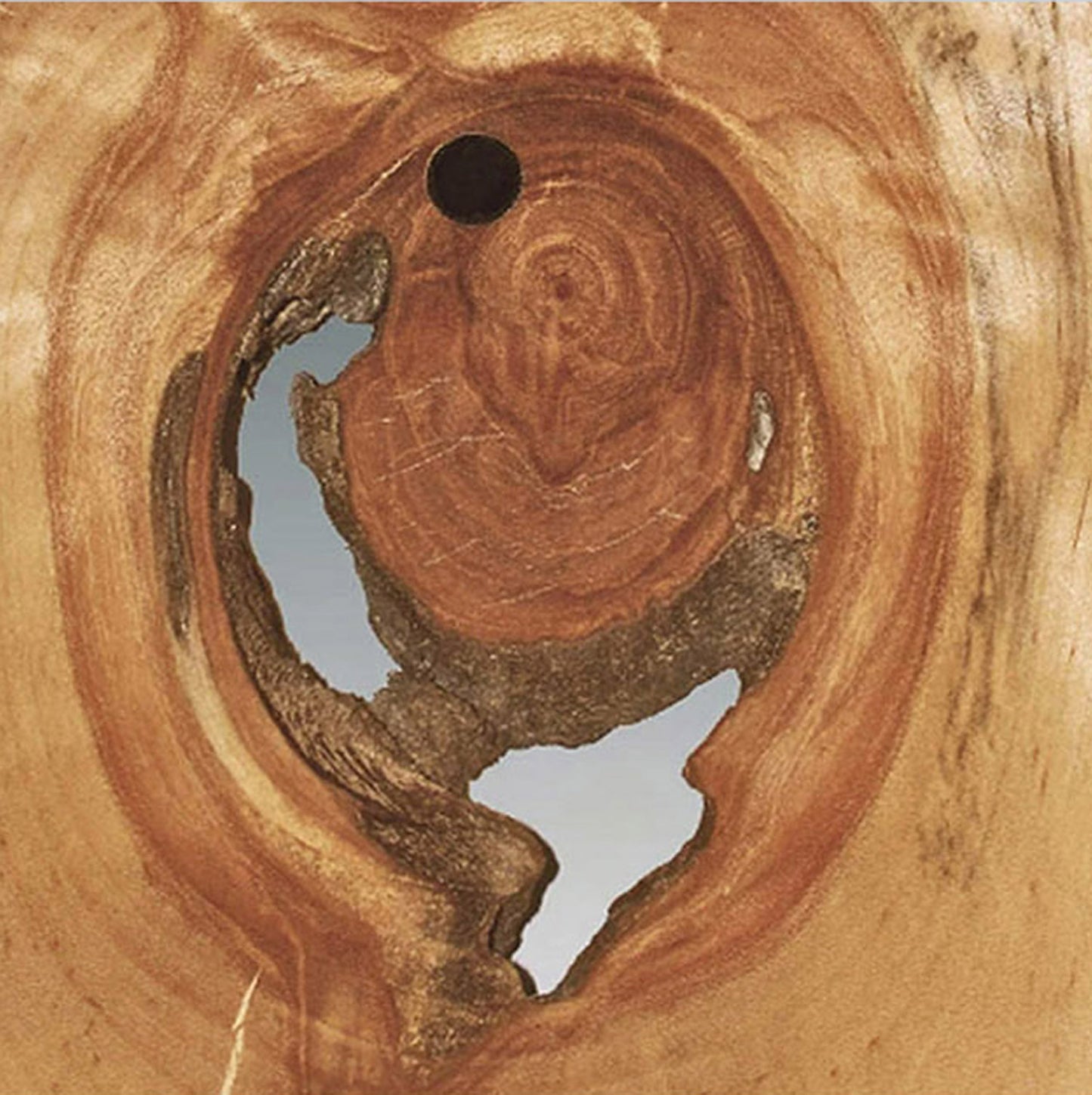 Spalted Birch Open-Knothole Clock