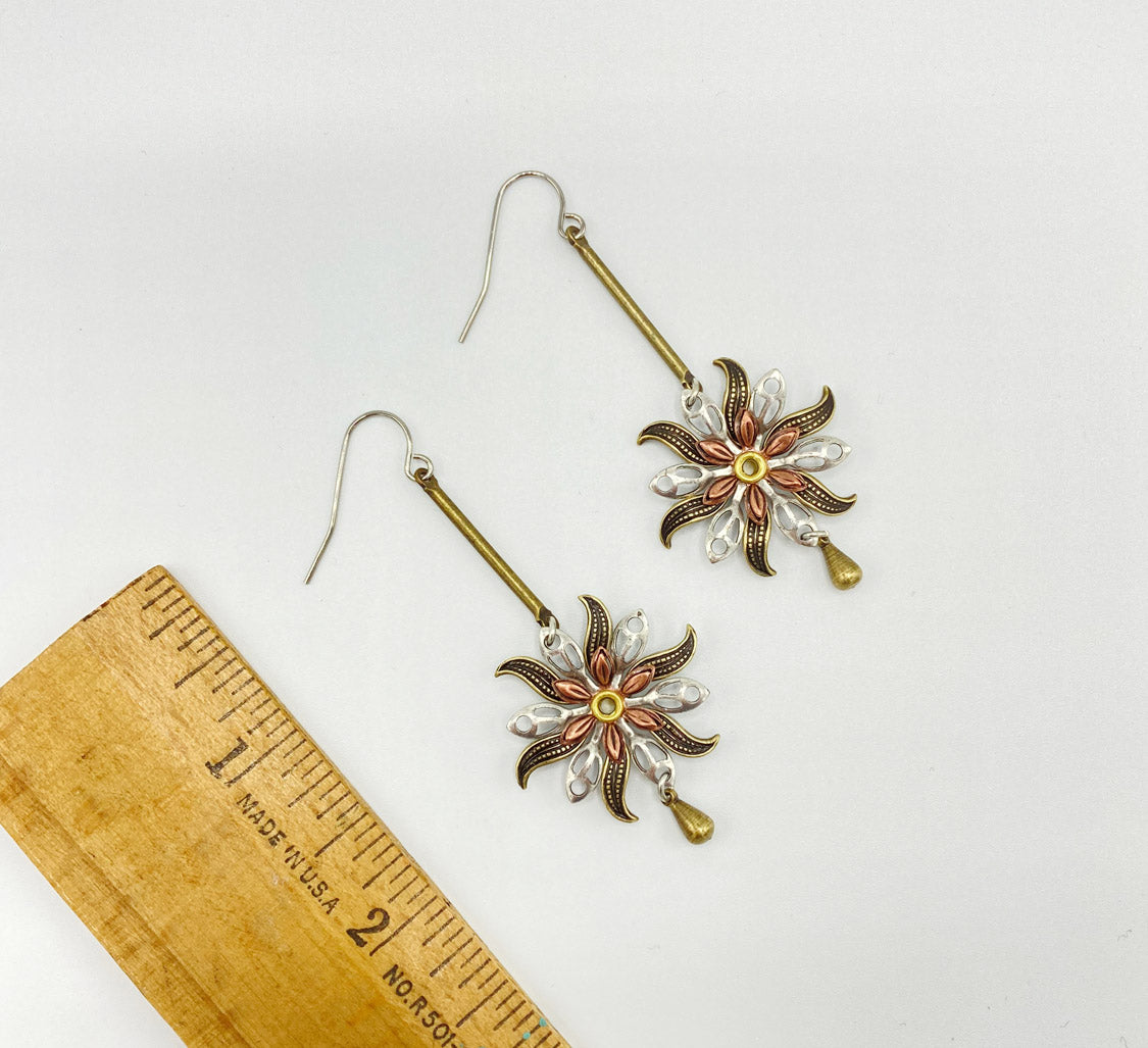 Botanical Earrings Mixed Metal - 3515