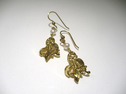 Leaf Triangle Earrings