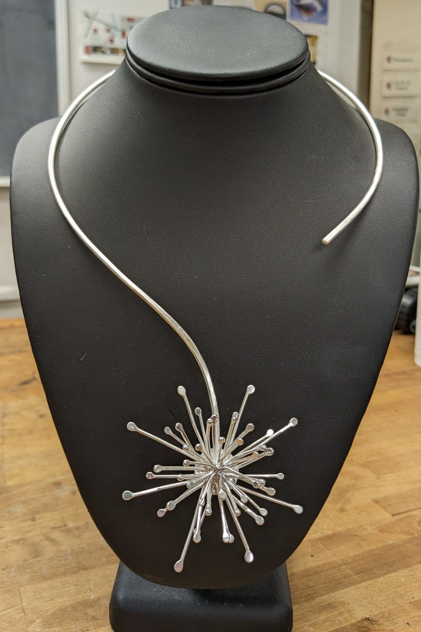 Queen Ann's Lace Collar