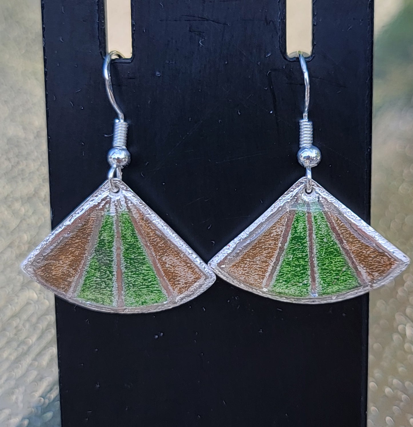 Fan-Shaped Earrings with Color and Resin
